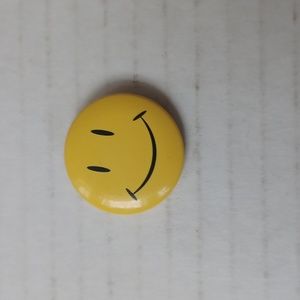 $4 Add-on Tiny Happy Face Pin